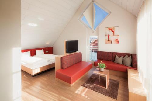 2 bedrooms, 3 beds