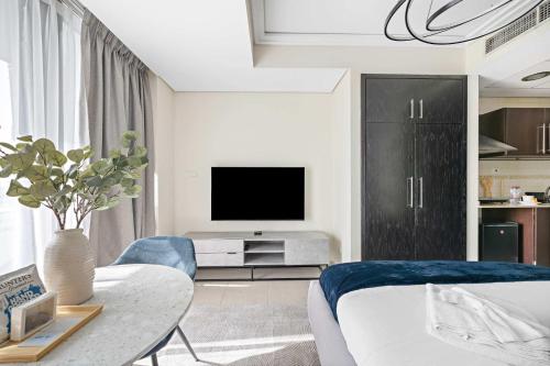 Silkhaus Spacious Studio near Almas West Lake - image 6