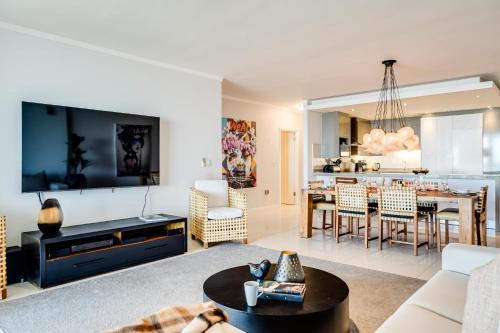 Secure Supreme Artistic Sea View 3bed Sunset Loft - image 5