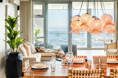 Secure Supreme Artistic Sea View 3bed Sunset Loft - image 4
