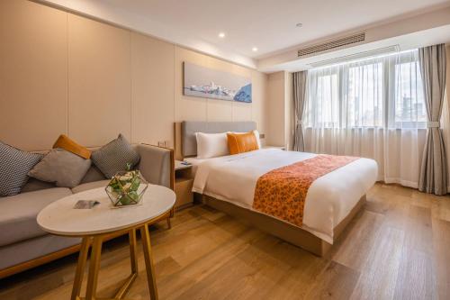 Hong Ge Apartment Hotel near Saizeriya (ZhangFeng Jing Pan Plaza)