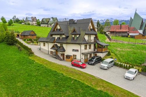 Willa Tatra House – Zakopane, IA