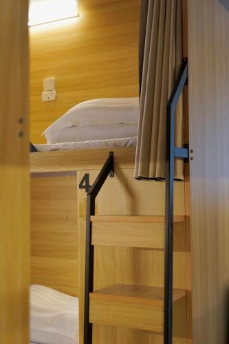Waveflo Hostel 浪花青旅, Hongkong