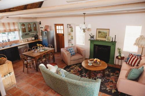 Cardigan Cottage in Mcgregor
