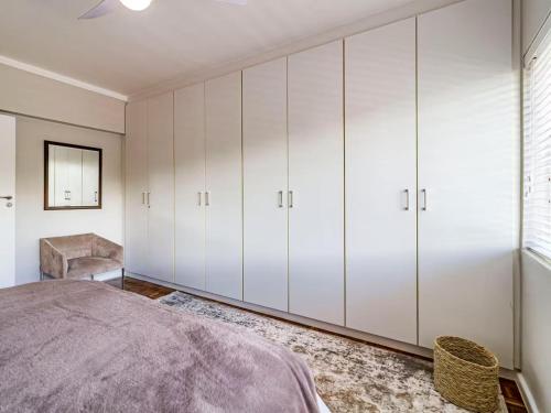Classic Apartment image 10