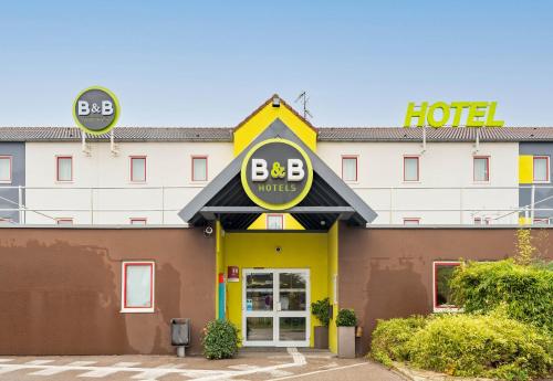 B&B 호텔 칼레 센터 생-피에르 - 숙소 외관