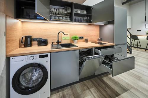 Facilities, Nomad Boutique Hostel - Women Only, Self Check-In, City Centre in Torupilli