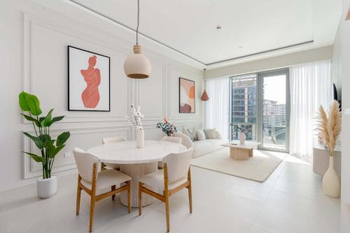 Luxury 2BR and Study Water View in Al Wasl, Dubaï (photo 6)