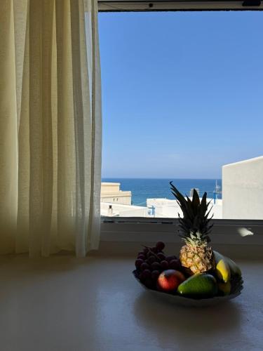 white house apollon naxos in 阿波羅納斯