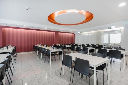 Hotel Azinheira - main image