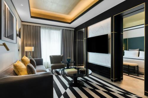 room detail thumbnail 0