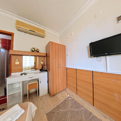 Quadruple Room room in Kervansaray Hotel