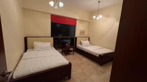 Marina View Luxury Retreat Modern Apartment JBR Dubai, Dubaï (photo 2)
