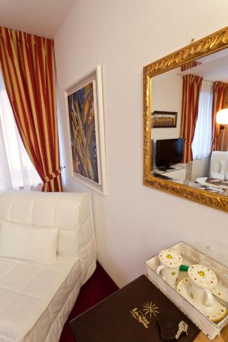 Junior Suite image 7