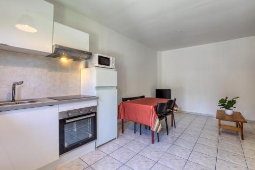 Exterior view, Villa 4-6p Montpellier - Ovalie in Ovalie