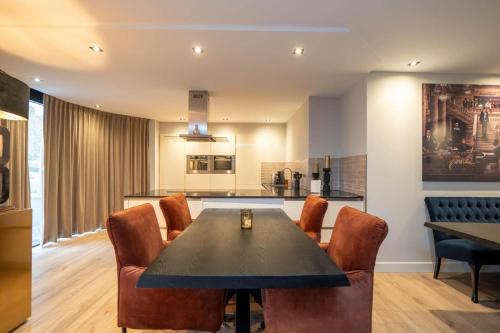 Létesítmények, Luxueus appartement met Jacuzzi in Oude Stad