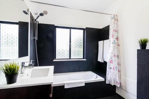 ห้องน้ำ, Vivenda Duas Sentinelas 42 in เปเรราส