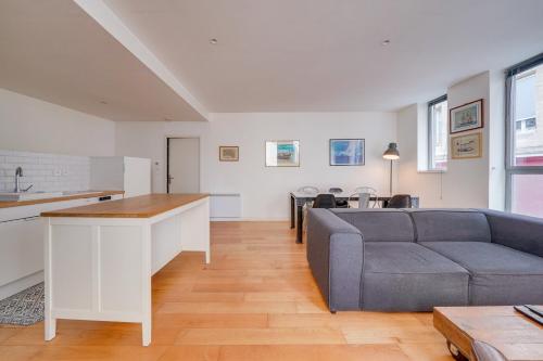 Le Faubourg - Duplex pour 4 personnes à Bordeaux, Бордо (фото 8)