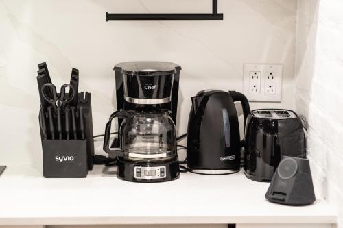 dapur, Stylish-24 1-Bedroom in HoMa Montreal near Planetarium Rio Tinto Alcan