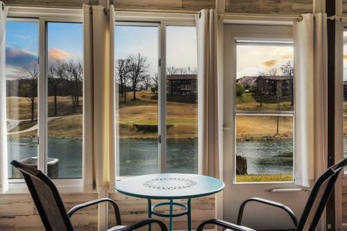 Dream on the Green - For 4, Branson