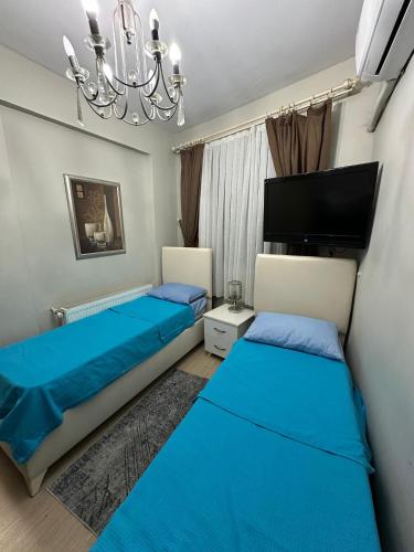 Shared room, female dormitory