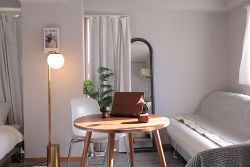 l Riverside Shinjuku l