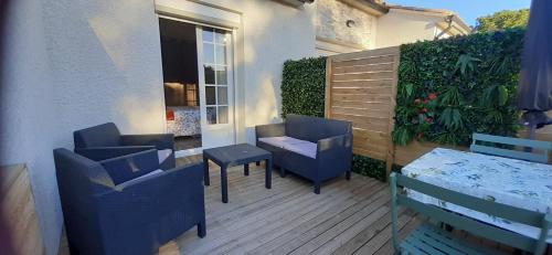 Balkons/terase, Les chants du bonheur in Saint-Genis-des-Fontaines