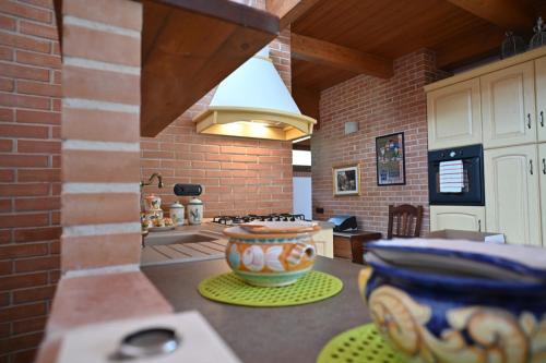 virtuve, Casa di Nonno Enzo in Giffoni Sei Casali