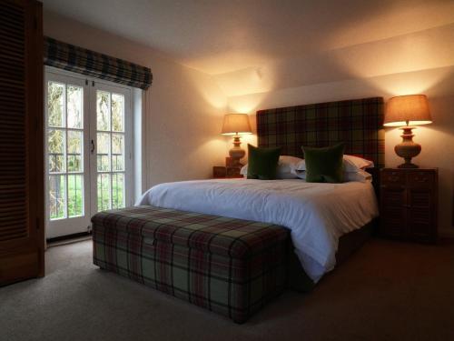 1 double bed
