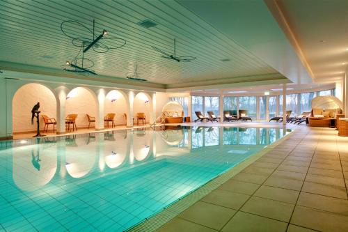Басейн, Fletcher Parkhotel De Wiemsel in Отмарсум