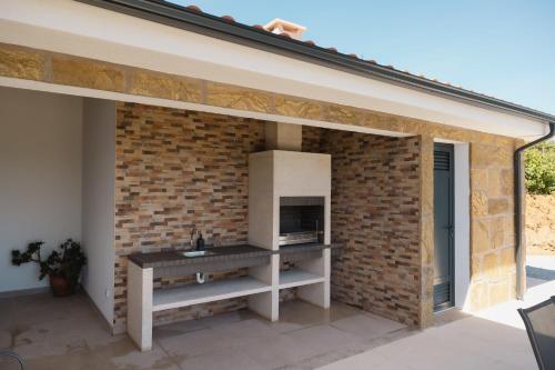 Casa do Tojo Camélias de Basto - Turismo Rural (Casa do Tojo Camelias de Basto - Turismo Rural) in โกเดโกโซ