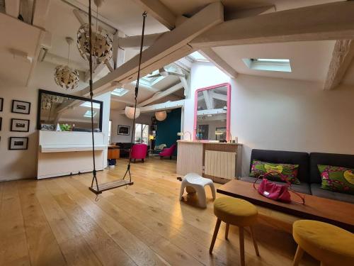Appartement parisien en bas de Montmatre, Parigi