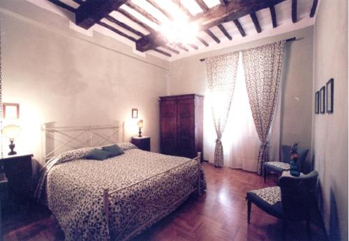 Family Room (2 Adults + 1 Child)