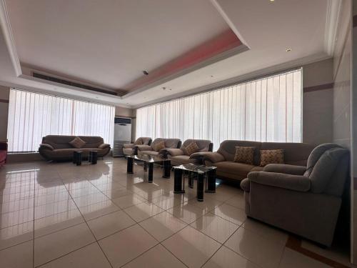 The Royal Hotels 2