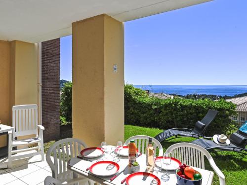 Apartment Les Bastides - I3 049 by Interhome
