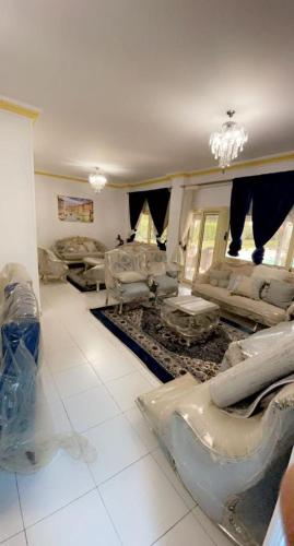 مزرعة وفيلا الجوهرة in Sheikh Zayed City