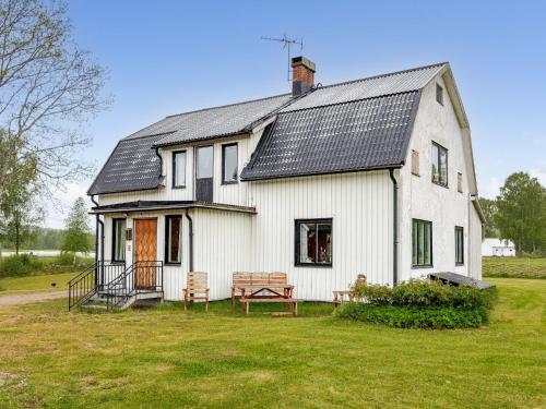 Holiday Home Störsjö Idyllen by Interhome (Holiday Home Storsjo Idyllen by Interhome) in Stora Gloshult