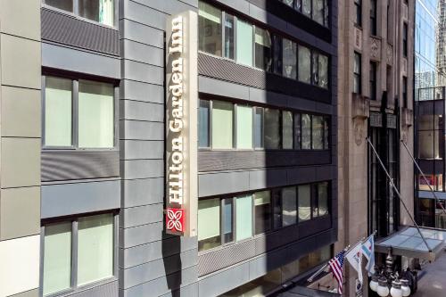 Hilton Garden Inn Chicago Downtown Riverwalk in Chicago, USA