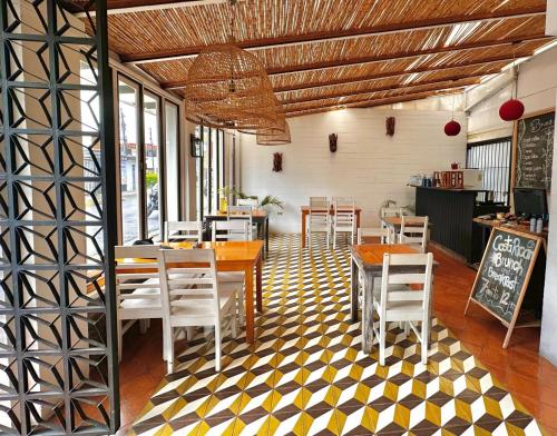 Restaurant, Luz de Luna Barrio Escalante in Carmen