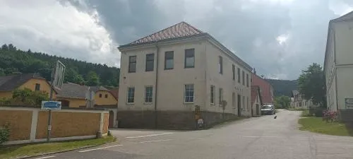Frühstückspension Alte Volksschule Heinrichs bei Weitra in Heinreichs bei Weitra, Österreich