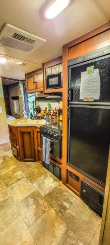 Cozy Camper Rental-Fully Equipped in Americus (Georgia)