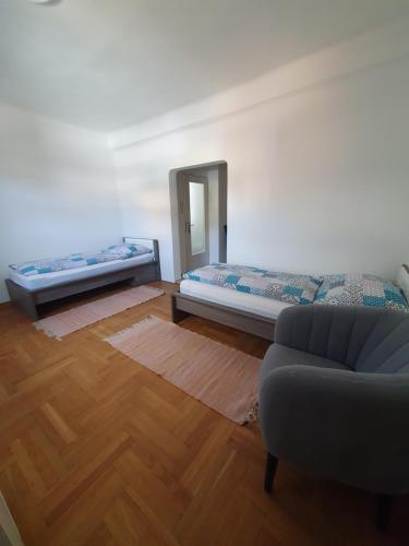 DaEl, Leoben (photo 2)