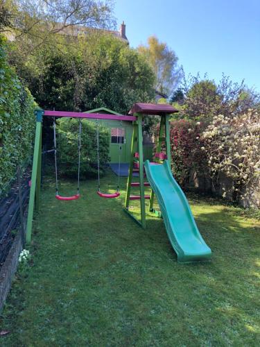 Au galet bleu gîte à louer Le Pollet