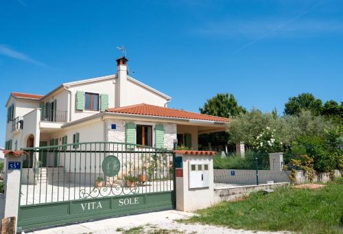 A szálláshely kívülről, Villa Vita e Sole in Čepljani