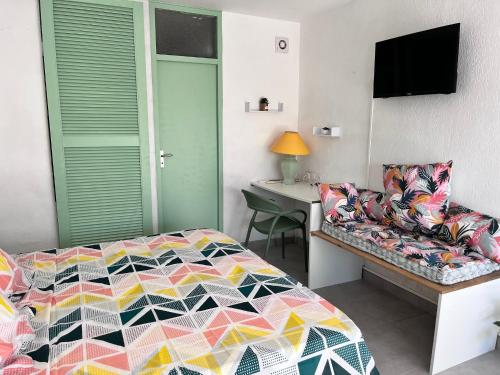 hotel photo