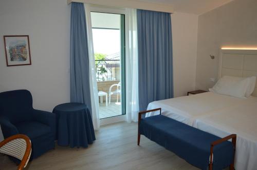Suite image 10