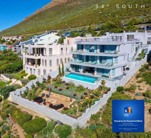 Contemporary 2 Bedroom apt with Indian Ocean Views near Cape of Good Hope