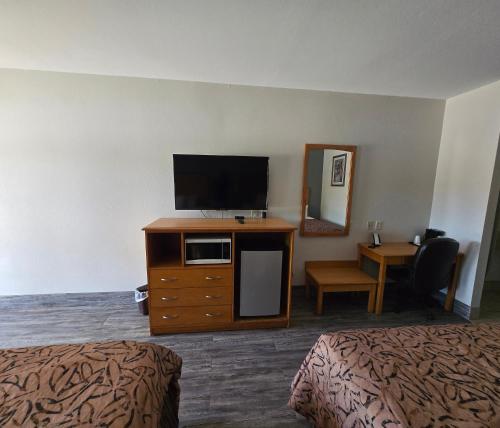 Whitesboro Inn & Suites in Whitesboro (TX)