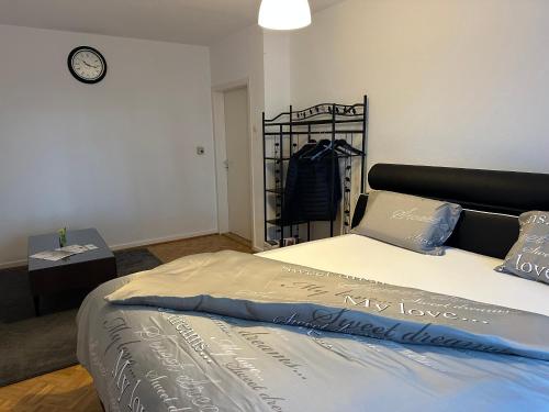 Room in two rooms apartment 4 min to Uni-Kassel, Kassel (foto 5)