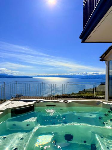 A környék, Premium Villa with Jacuzzi & Panoramic Lake View Lavaux in Grandvaux